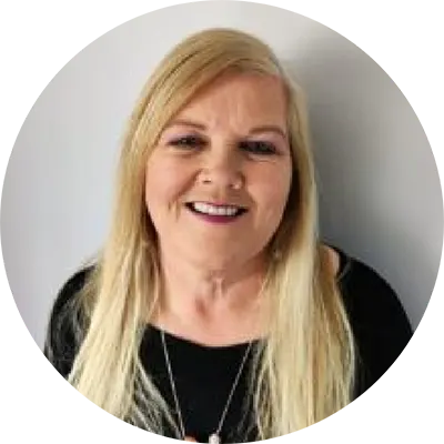 Susan-Forde-Photo-IMG-20210505-WA0003-219×300